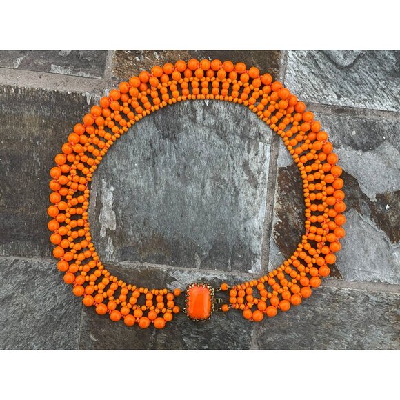 Vintage 1940's Handmade Bright Orange Beaded Collar Necklace Woven Various Size - Picture 3 of 6